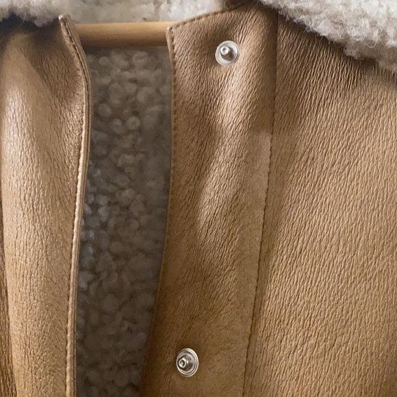 Privilego Tan Shearling Coat - Picture 5 of 16